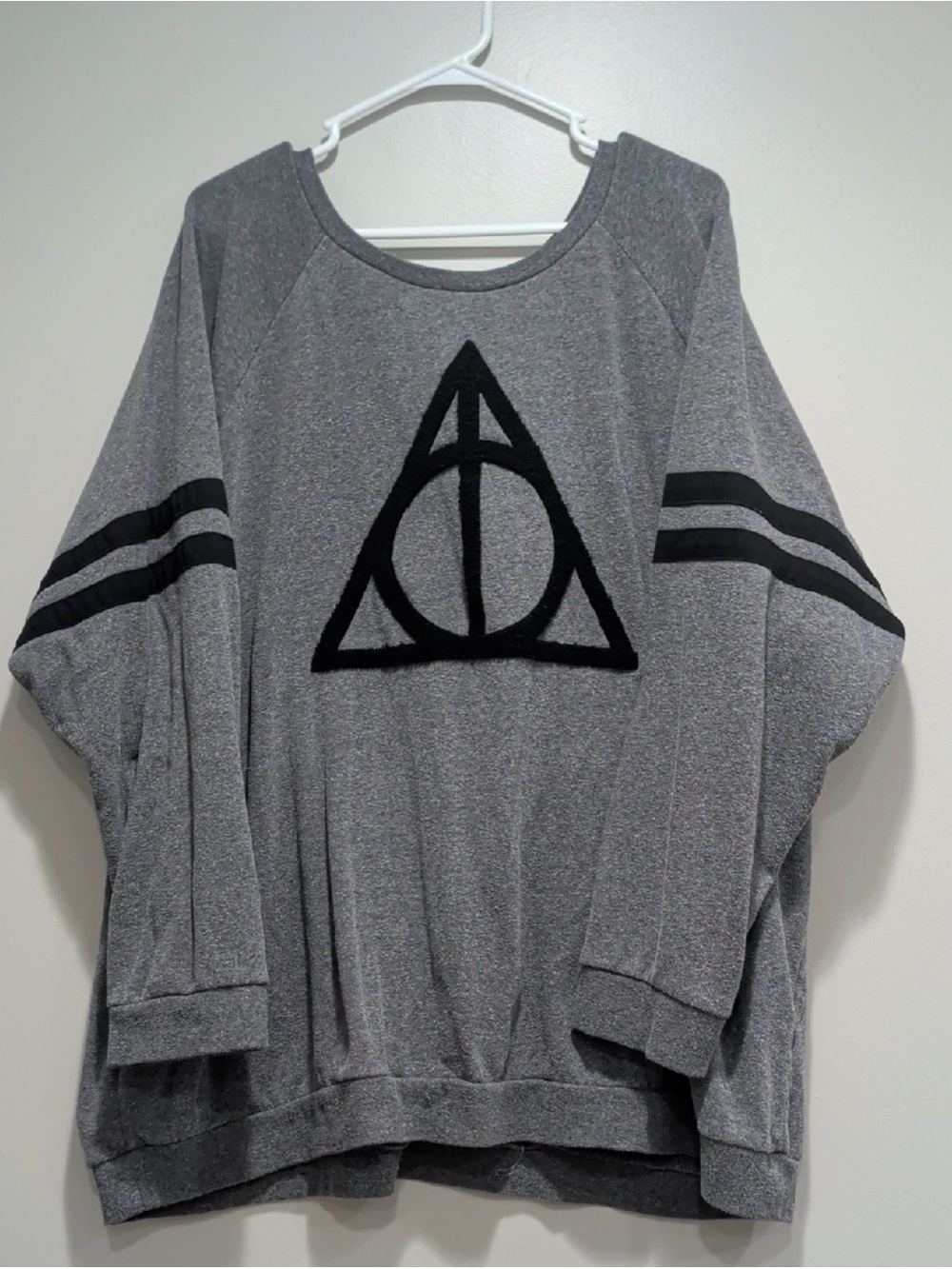 Warner Bros. Harry Potter Black and Gray Clothing Tag